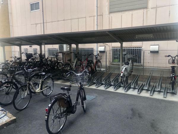 セレニテオズ北巽9階 自転車置き場の画像