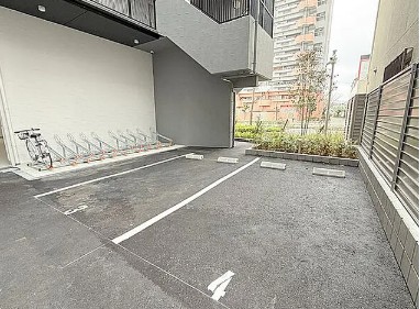 THE MUSIC COURT6階3K 自転車置き場の画像