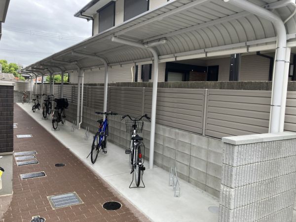 アルカディア平野郷1階1LDK 自転車置き場の画像