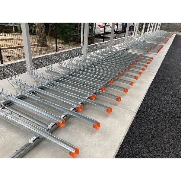 アーバンパーク淡路10階1LDK 自転車置き場の画像