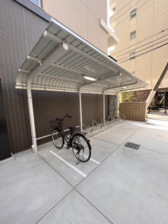felice vita5階1LDK 自転車置き場の画像