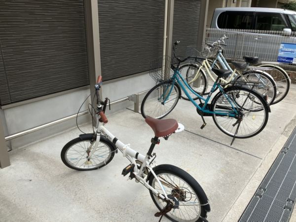 フジパレス若江岩田3階1LDK 自転車置き場の画像