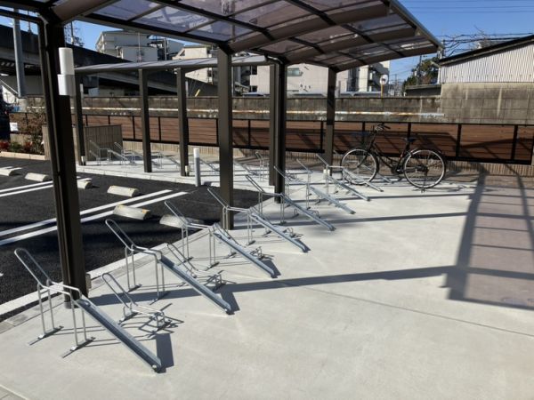 Flat　Comfy　豊中1階2LDK 自転車置き場の画像