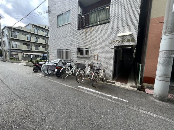 メゾンド福島1階1R エントランスの画像