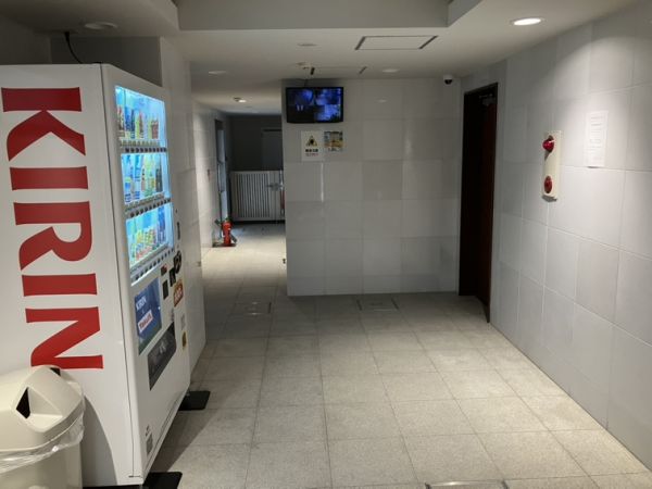 ファイブコート向丘3階2LDK エントランスの画像