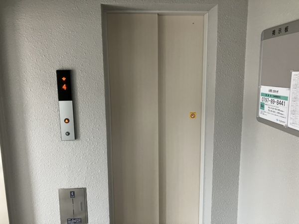 エルピスU24階1LDK エントランスの画像