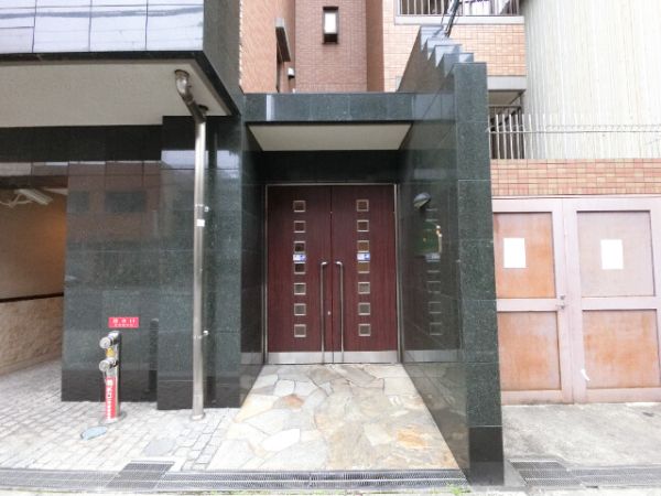 ジュネーゼグラン南堀江9階1K エントランスの画像