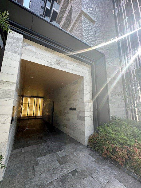 Dimus新大阪2階1LDK エントランスの画像