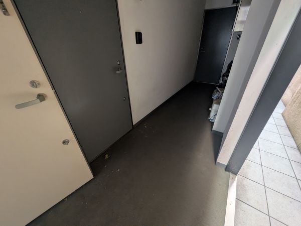 コーポ日高2階1DK エントランスの画像