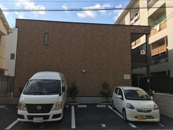 レオネクスト宝1階1K エントランスの画像