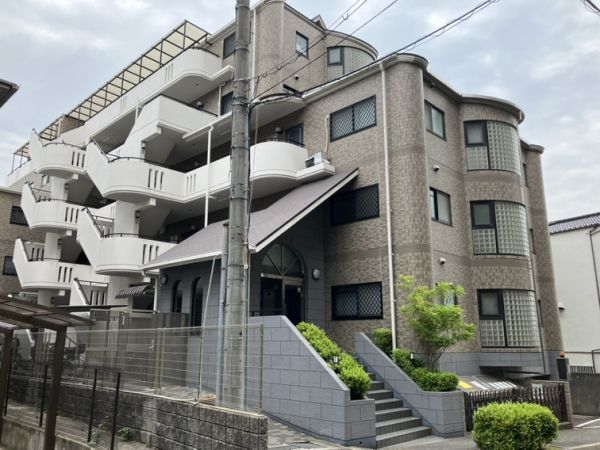 グレイス泉丘2階3DK 外観の画像