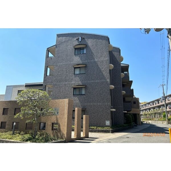 ハイツ桃山II2階3LDK 外観の画像