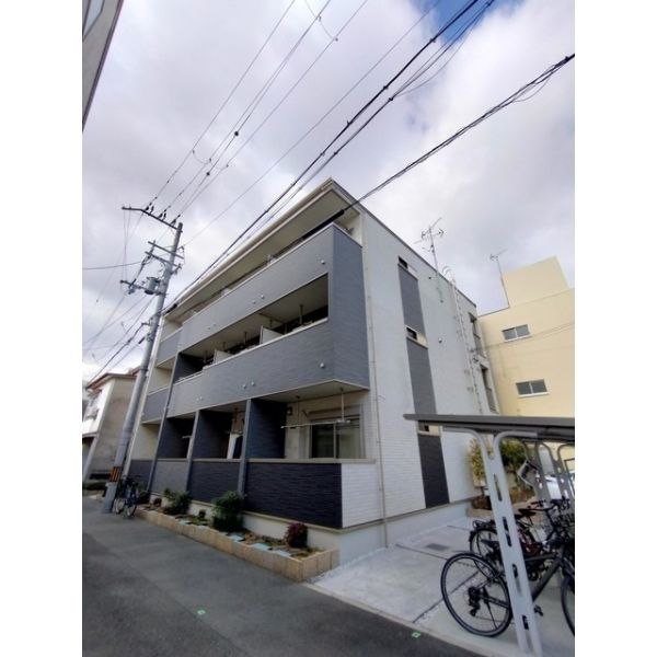 カンツォーネ2階 外観の画像
