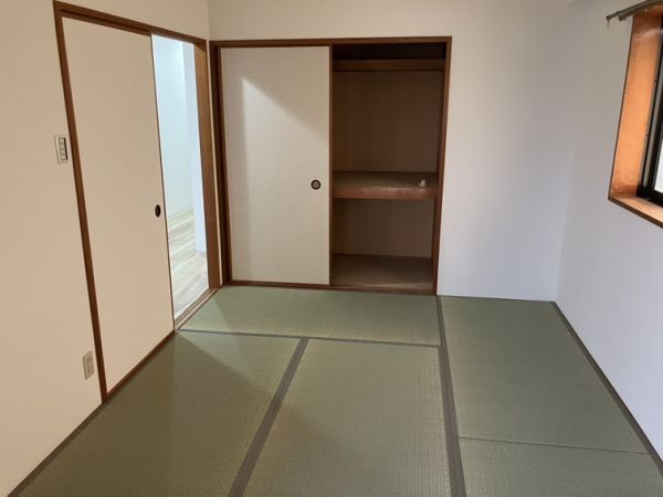 山ノ上エミネンス5階2LDK 部屋②の画像