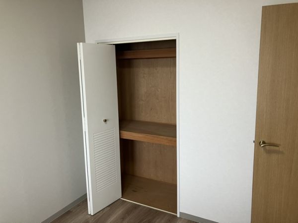 ル・アン緑地5階3LDK 収納の画像