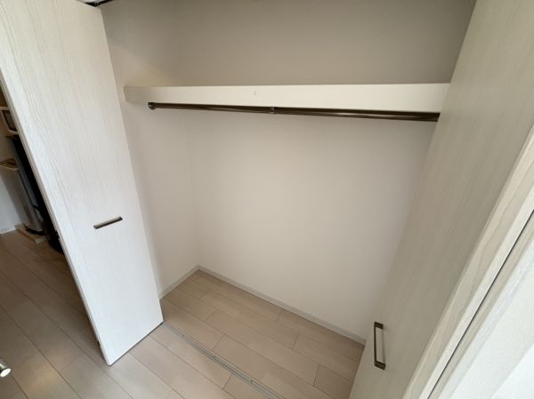 Luxe我孫子13階1K 収納の画像