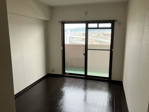 ローレルウイングス11階3LDK 部屋①の画像