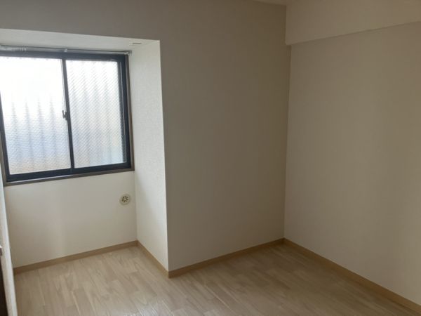 シャトレ千里5階3LDK 部屋②の画像