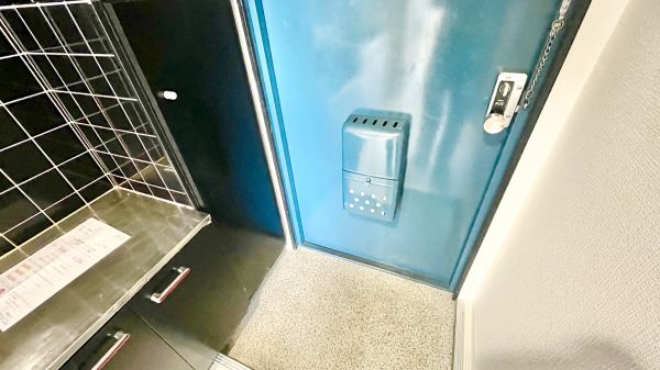 アベニュー中加賀屋7階2K 玄関の画像