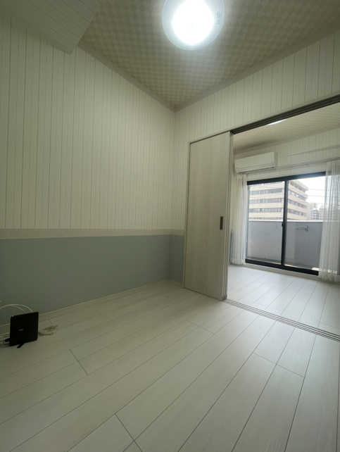 ディオコーポなんば4階2DK 部屋②の画像
