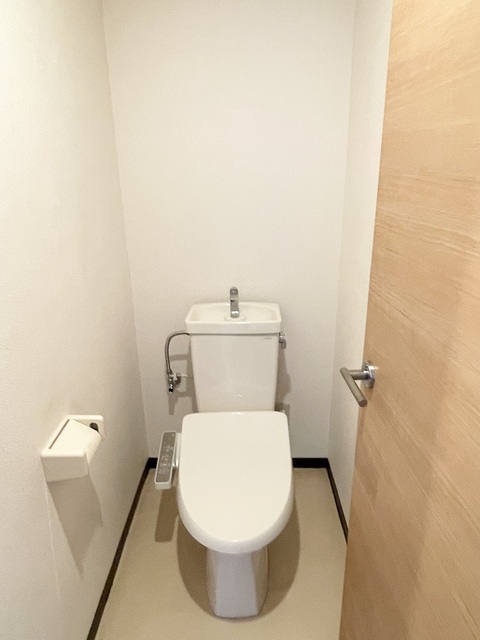 アメニティ東香里3階2LDK トイレの画像