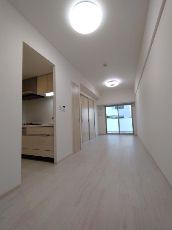 ラフィット松屋町6階1LDK リビングの画像
