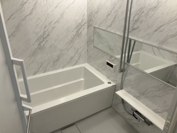 Refisia箕面船場8階2LDK お風呂の画像