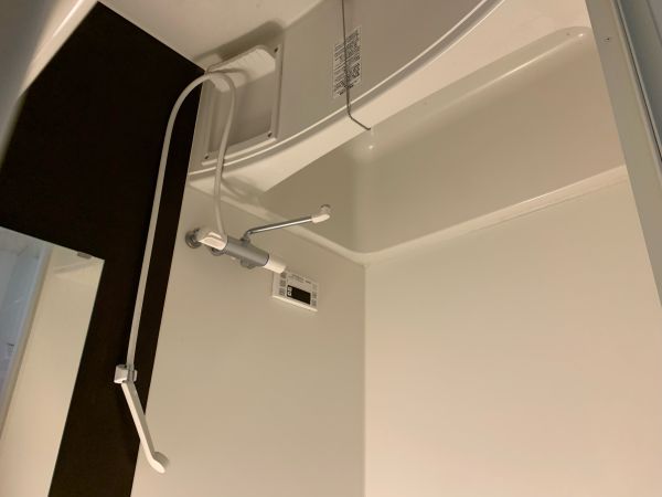 セレニティ若江東町3階1LDK お風呂の画像