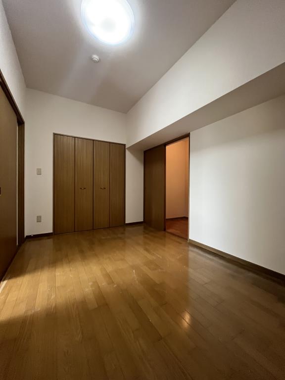 シュロス鶴ヶ丘 8階2LDK 部屋②の画像