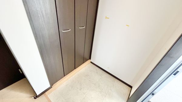 グレースコート1階1LDK 玄関の画像
