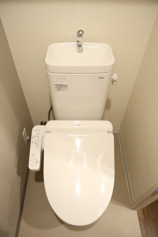 BALLON D’OR KYOBASHI5階1LDK トイレの画像