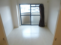 エクセレンス2階3LDK 部屋①の画像