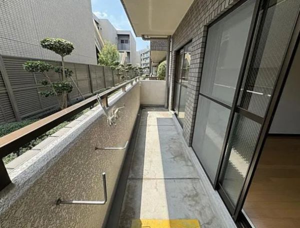 ハイツ桃山II2階3LDK ベランダの画像