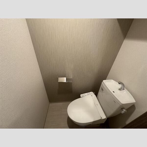 JMFレジデンス都島5階1DK トイレの画像