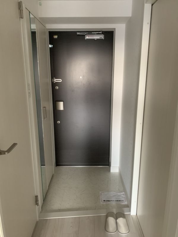 gm難波ウエストD.C.15階1LDK 玄関の画像