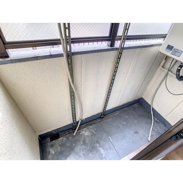 デイルーチェ上新庄04階1R ベランダの画像