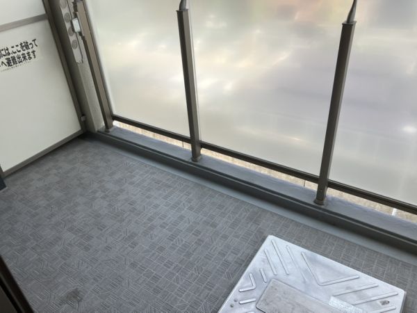 パークフラッツ緑地公園4階1K ベランダの画像