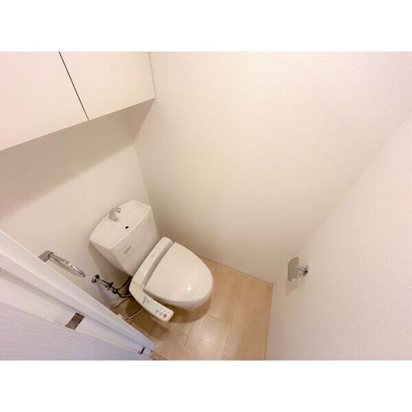 アビティ江坂11階1DK トイレの画像