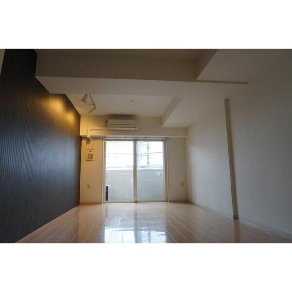 セレニテ新大阪弐番館4階1R 部屋①の画像