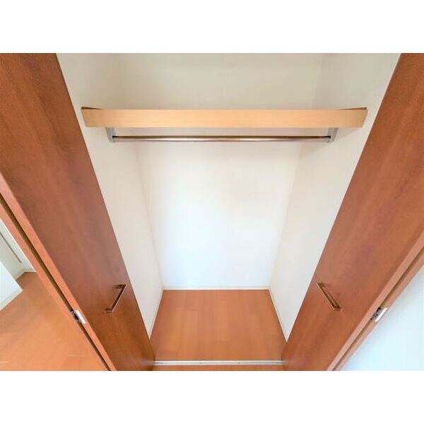 セレニテ新大阪弐番館4階1R 収納の画像