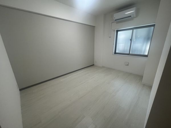 メゾンドボヌール弁天町1階2LDK 部屋②の画像