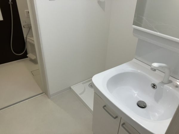Villa　41　YAMATE　SUITA3階2LDK 洗面所の画像