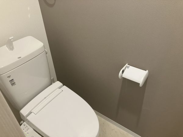 Villa　41　YAMATE　SUITA3階2LDK トイレの画像