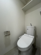 京橋イーストガーデン2階1DK トイレの画像