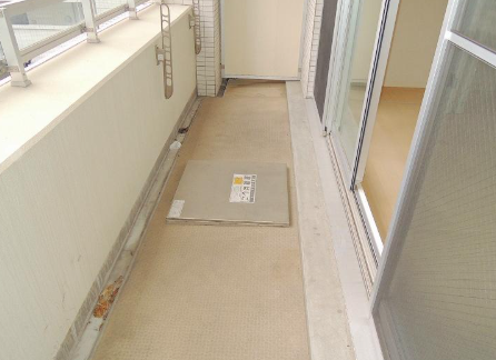 ドゥーエ谷町12階1K ベランダの画像