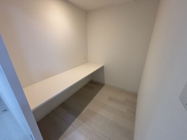 グレイスノーブル新大阪10階1LDK 部屋②の画像
