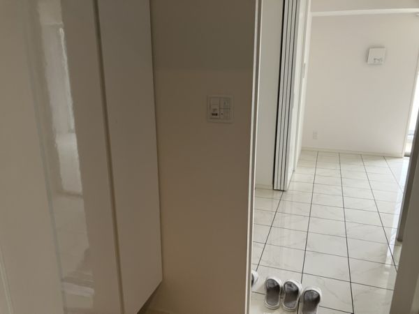 Innosent Doyama5階1R 玄関の画像