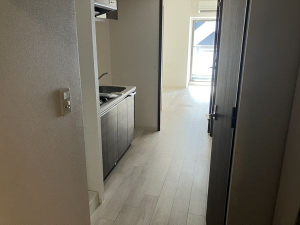 スプランディッド難波元町DUE6階1K 玄関の画像