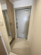 メゾンドボヌール弁天町2階2LDK 玄関の画像
