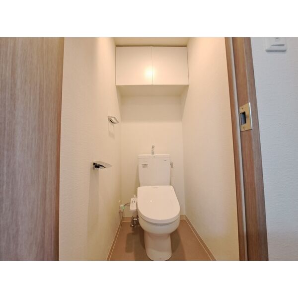スプランディッド堀江7階2K トイレの画像